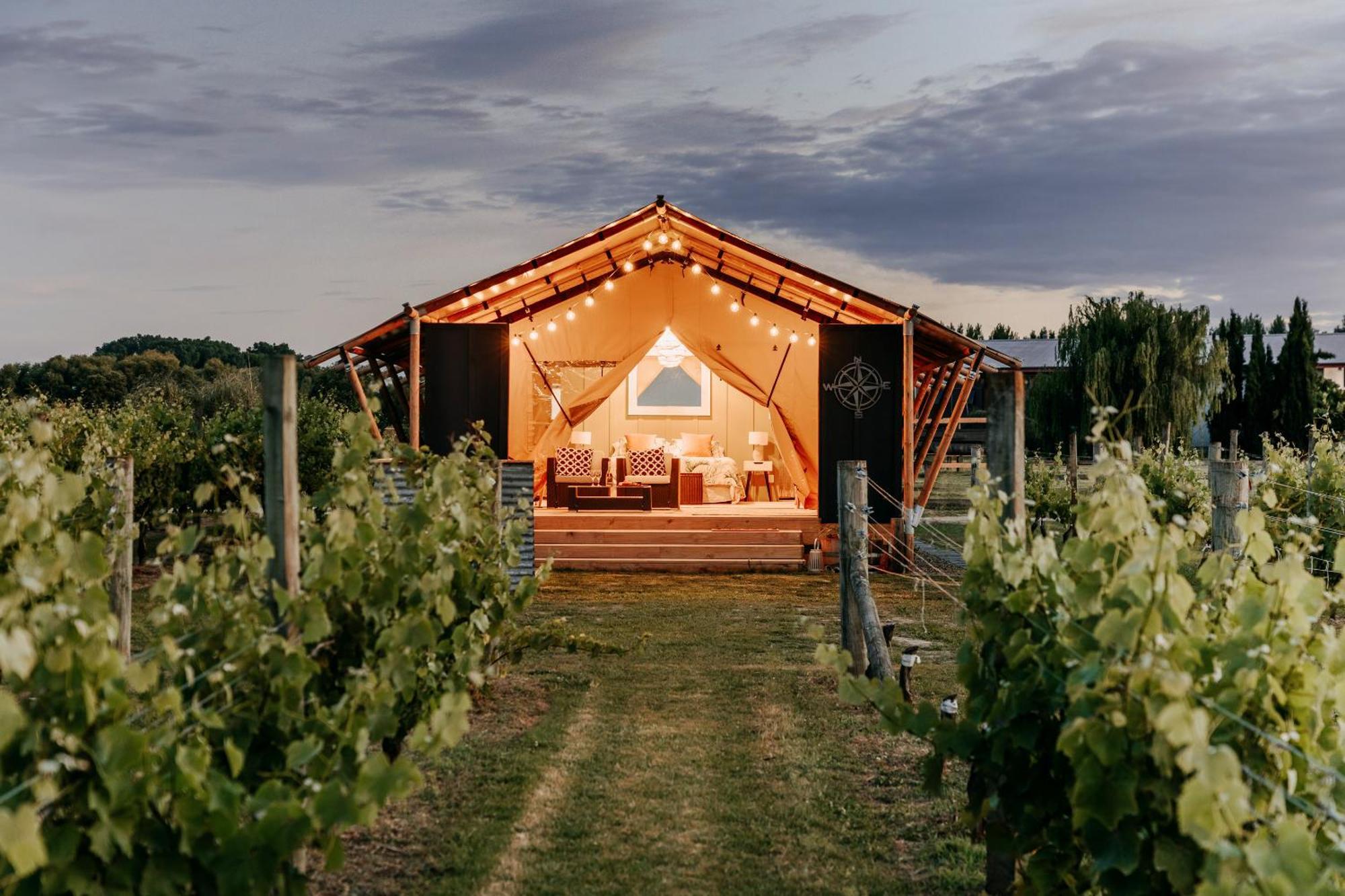 Villas & Vines Glamping Hastings Exteriör bild