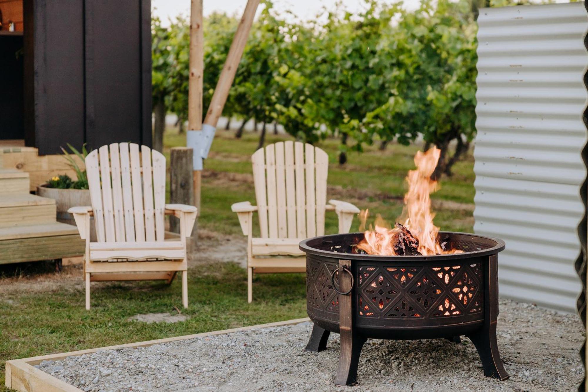 Villas & Vines Glamping Hastings Exteriör bild